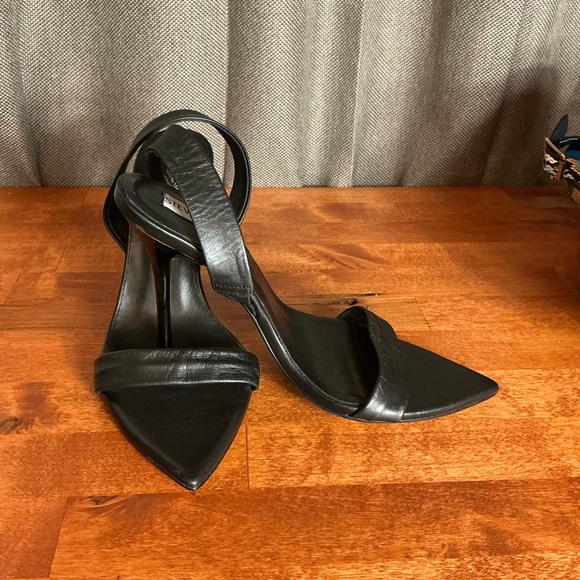 Steve Madden Black Women's Heels - Picture 3 of 7